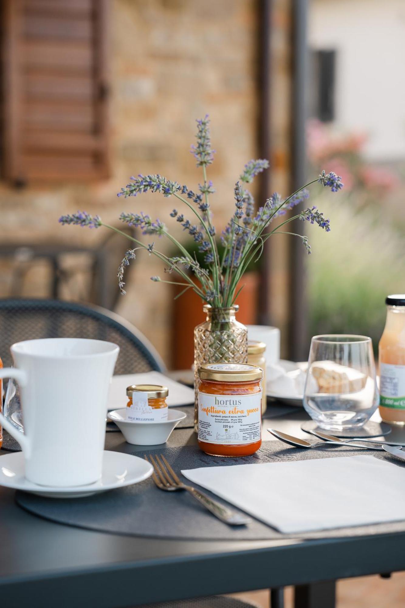 Hortus Natural Living Todi Eksteriør billede