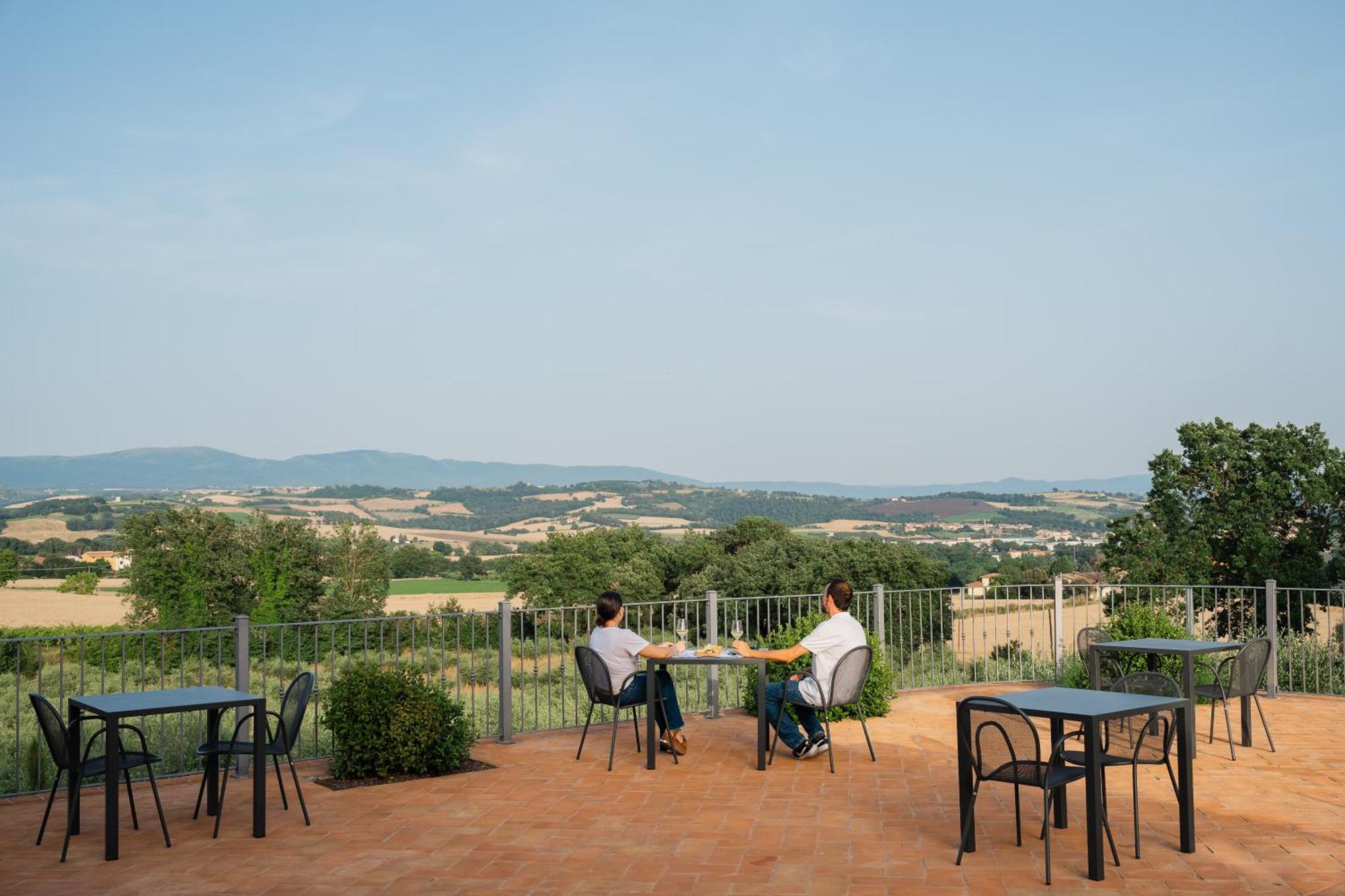 Hortus Natural Living Todi Eksteriør billede